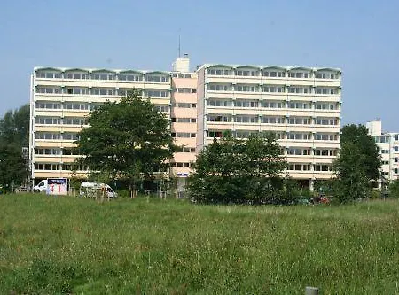Ferienwohnung-e228 *