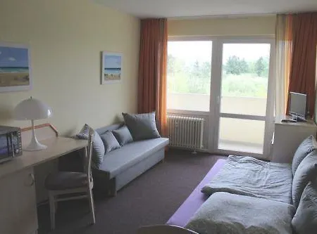 Ferienwohnung-e228 *