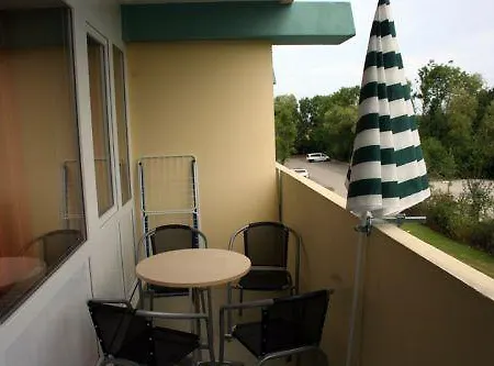 Ferienwohnung-e228